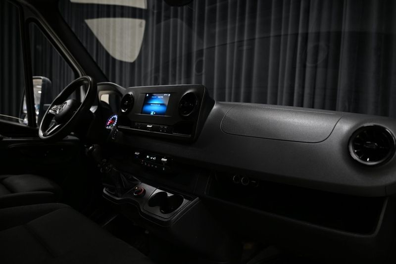 Mercedes Sprinter bild 32