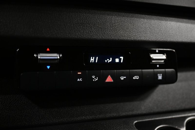 Mercedes Sprinter bild 29