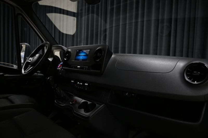 Mercedes Sprinter bild 35