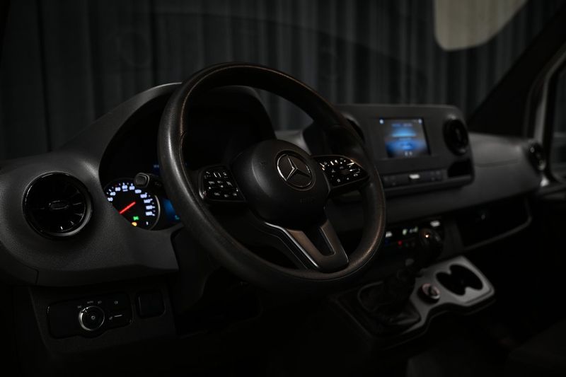 Mercedes Sprinter bild 21