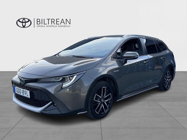 Toyota Corolla TS 1.8 Hybrid TREK Drag Vinterhjul Ingår! - 2021