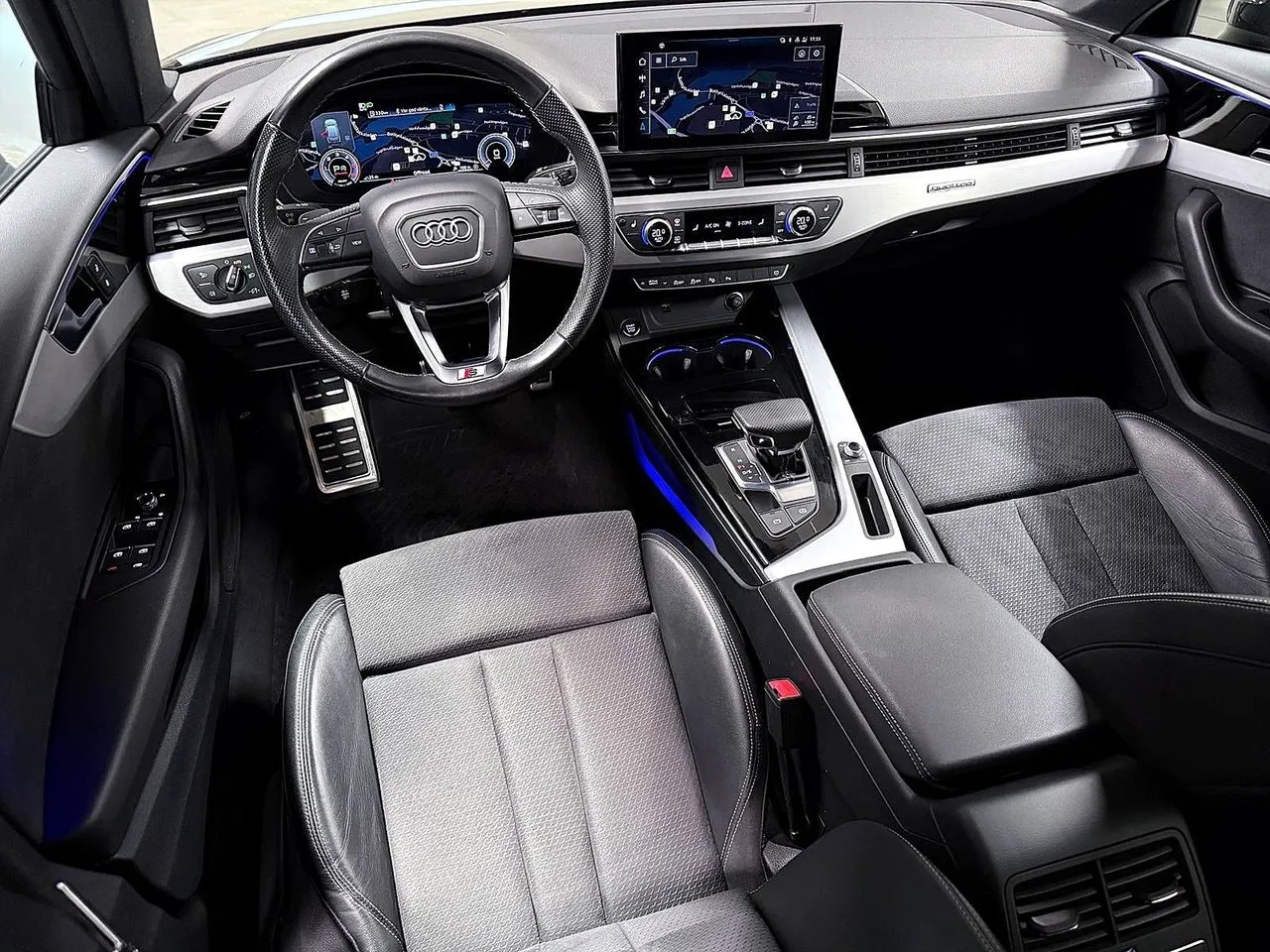 Vehicle image 20