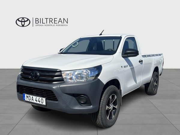 Toyota Hilux Enkelhytt 2.4D Manuell Legend Drag Vhjul - 2018
