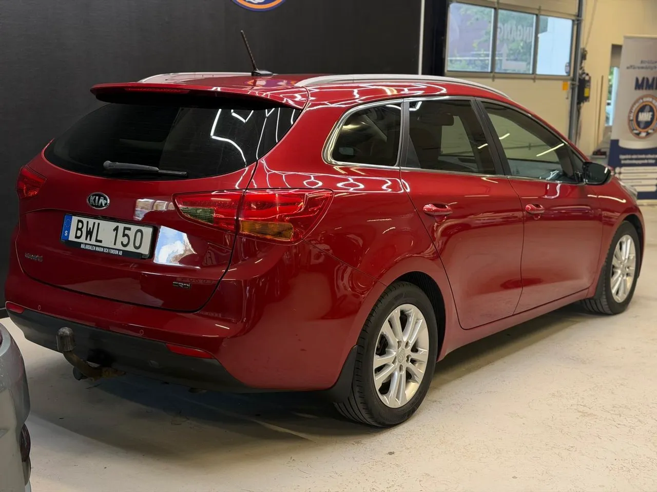 Vehicle image 21