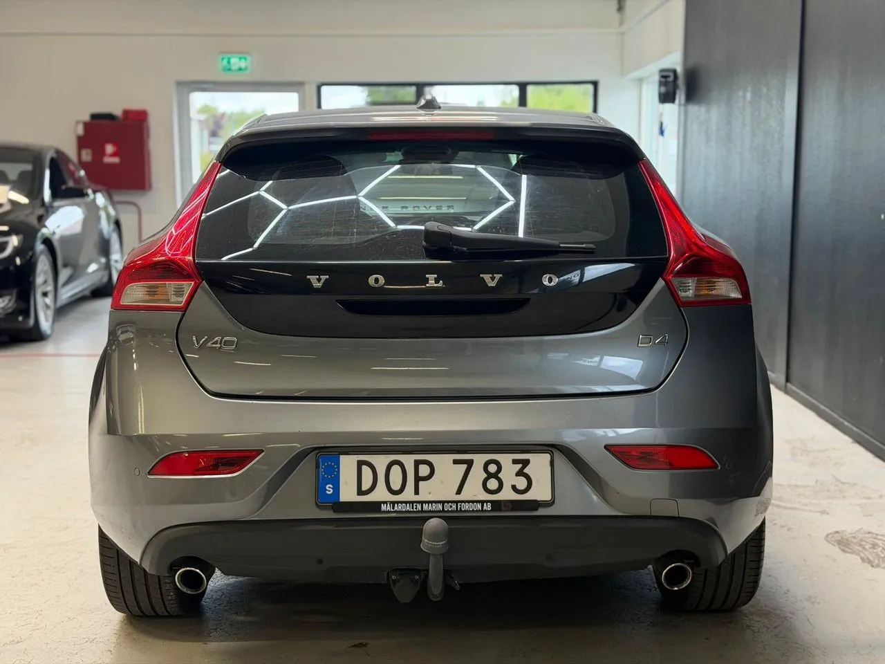 Vehicle image 22