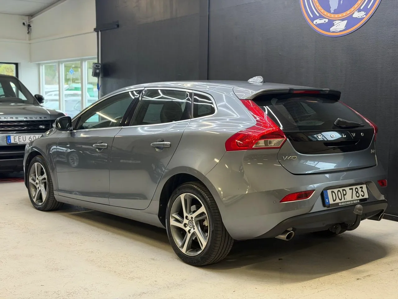 Vehicle image 20