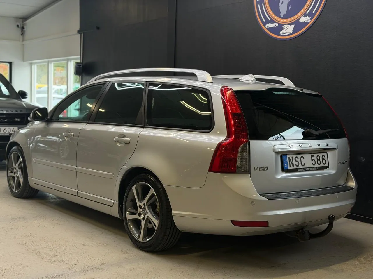 Vehicle image 20