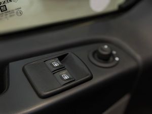 Renault Trafic bild 14