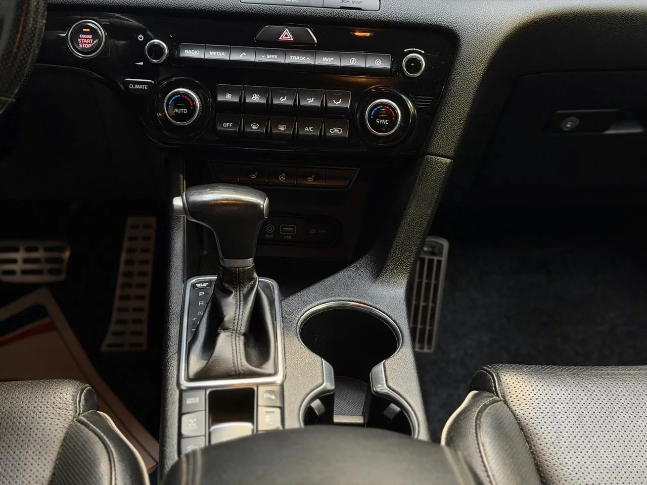 Vehicle image 11
