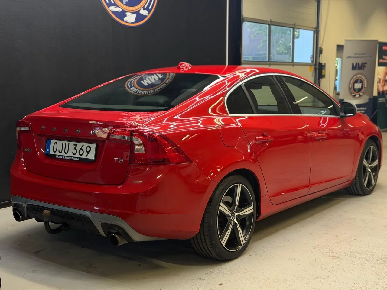 Vehicle image 20