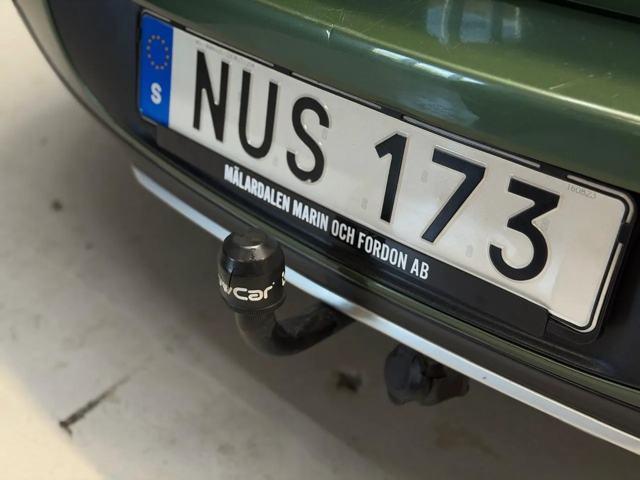 Vehicle image 18
