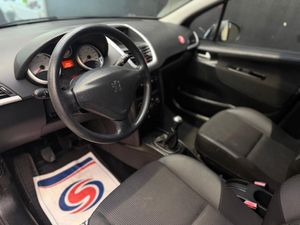 Peugeot 207 bild 7
