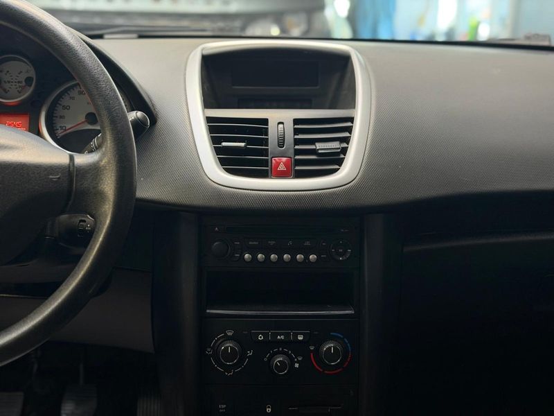 Peugeot 207 bild 11