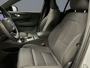 Volvo EX40 bild 6