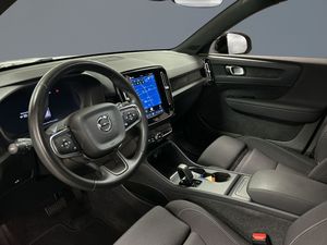 Volvo EX40 bild 5