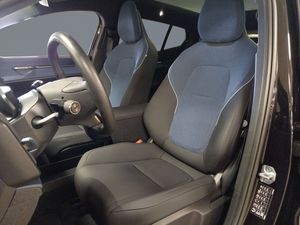 Volvo EX30 bild 6