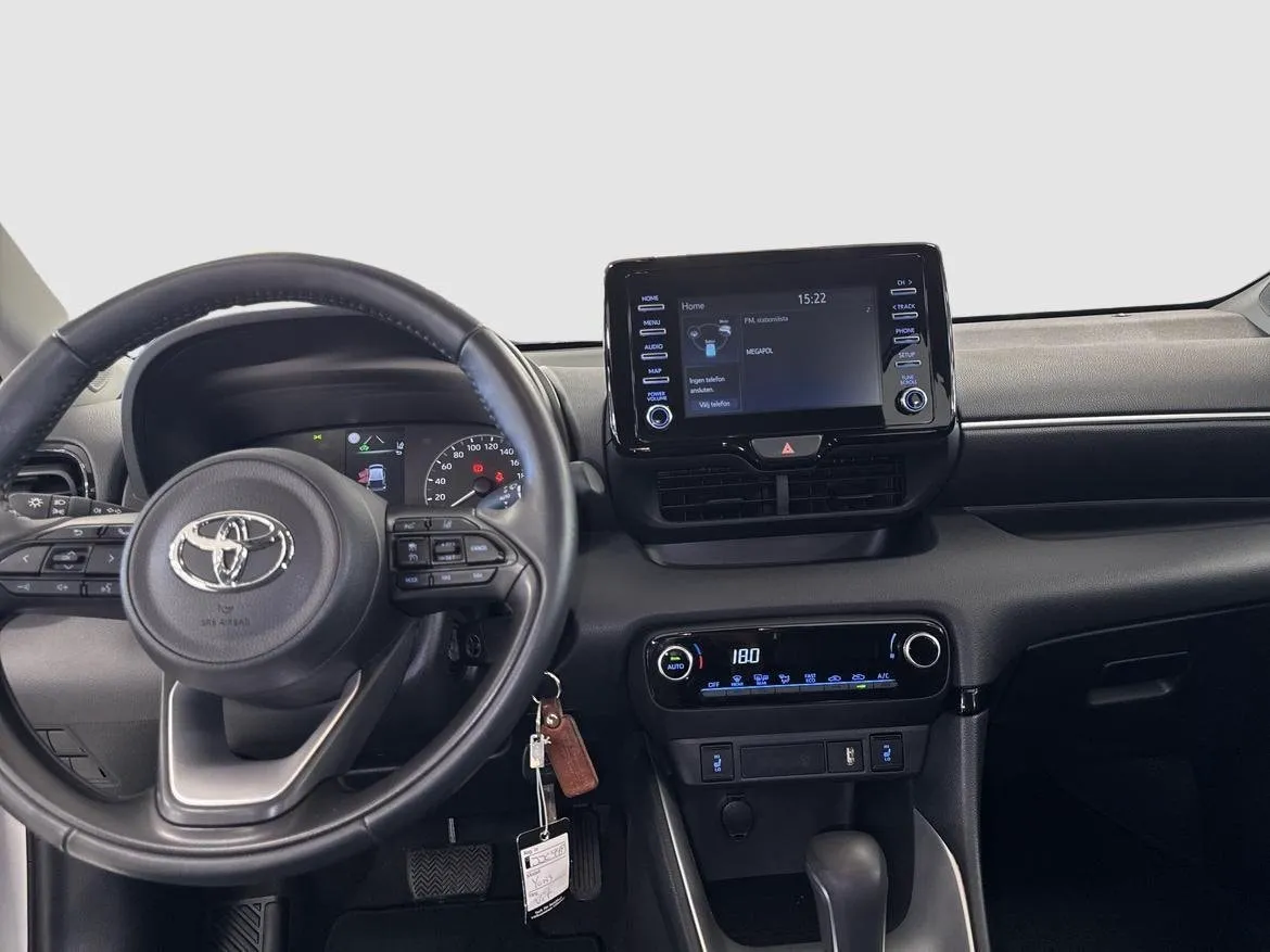 Vehicle image 7