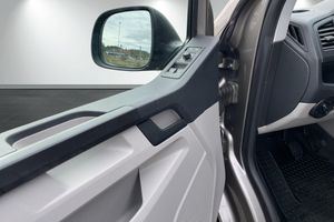 Volkswagen Caravelle bild 19