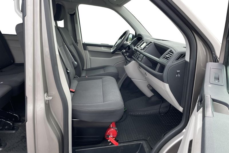 Volkswagen Caravelle bild 16
