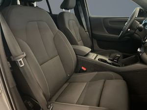 Volvo EX40 bild 7