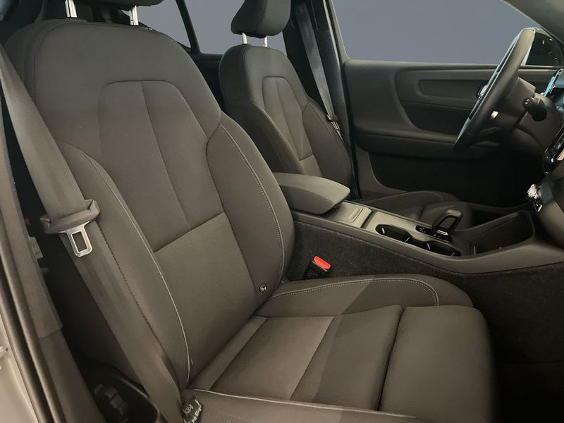 Volvo EX40 bild 7