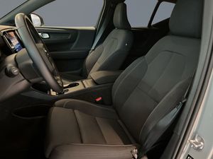 Volvo EX40 bild 6