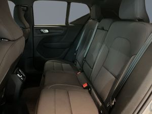 Volvo EX40 bild 8