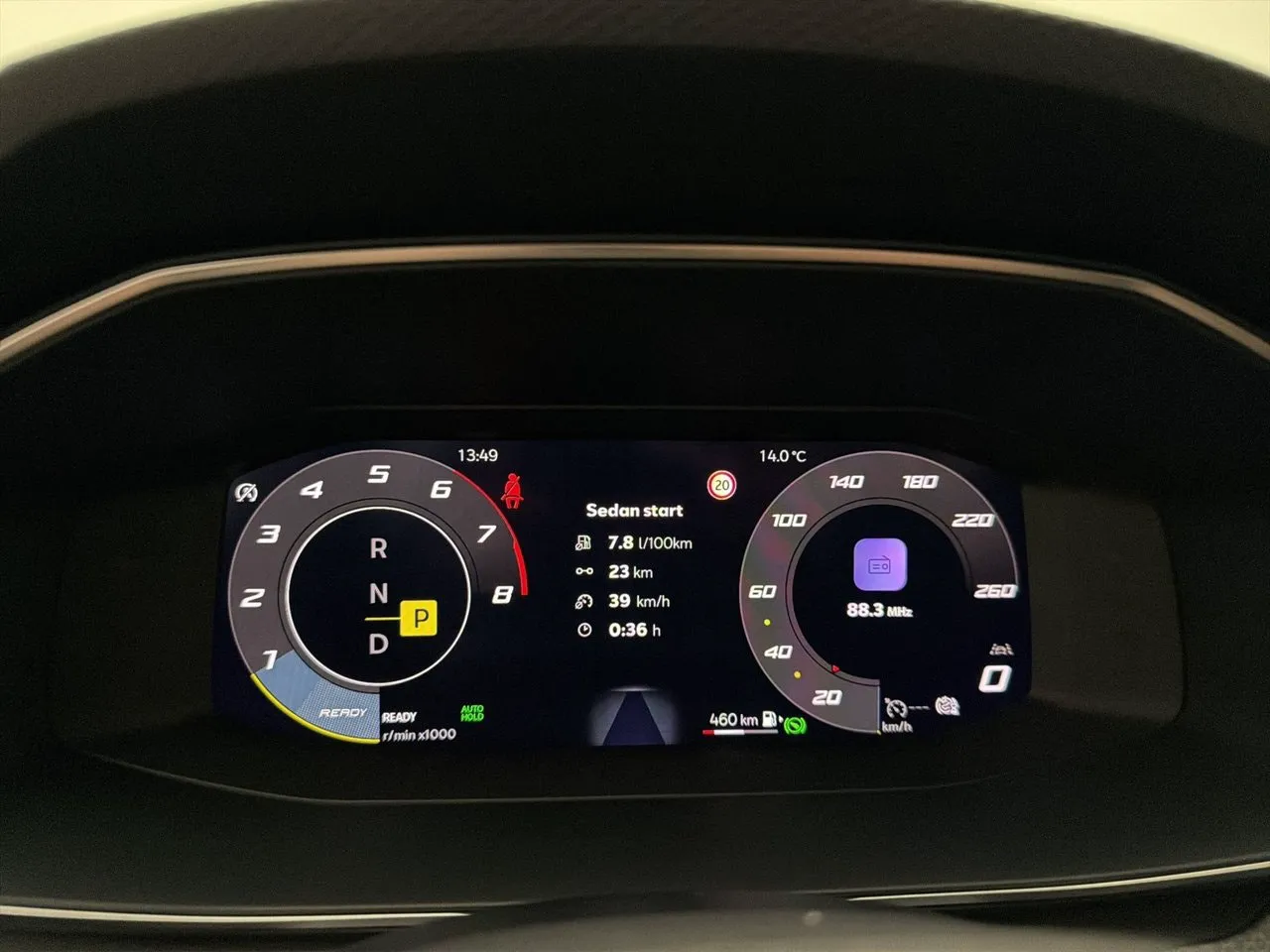 Vehicle image 14