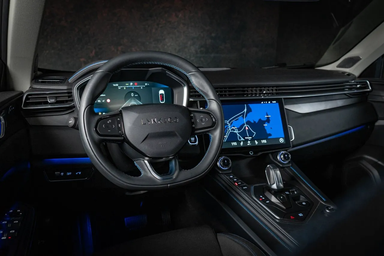 Vehicle image 20