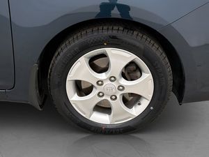 Kia Carens bild 31