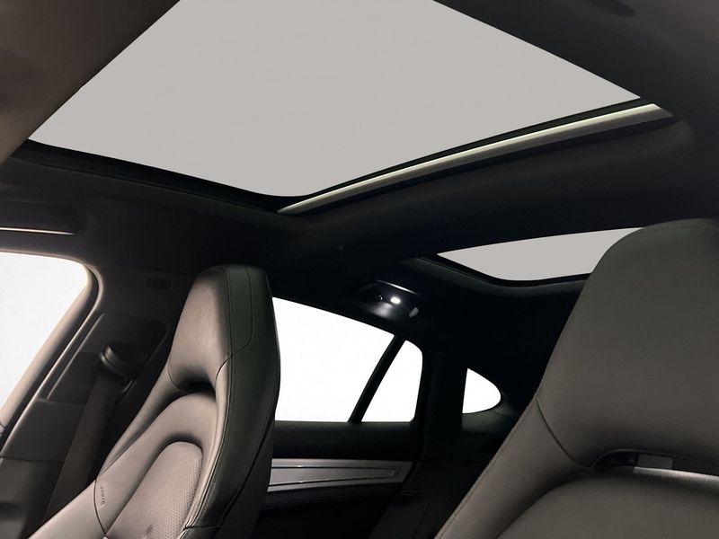 Porsche Panamera bild 16