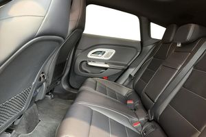 Mercedes CLA350 bild 9
