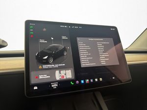 Tesla Model Y bild 20