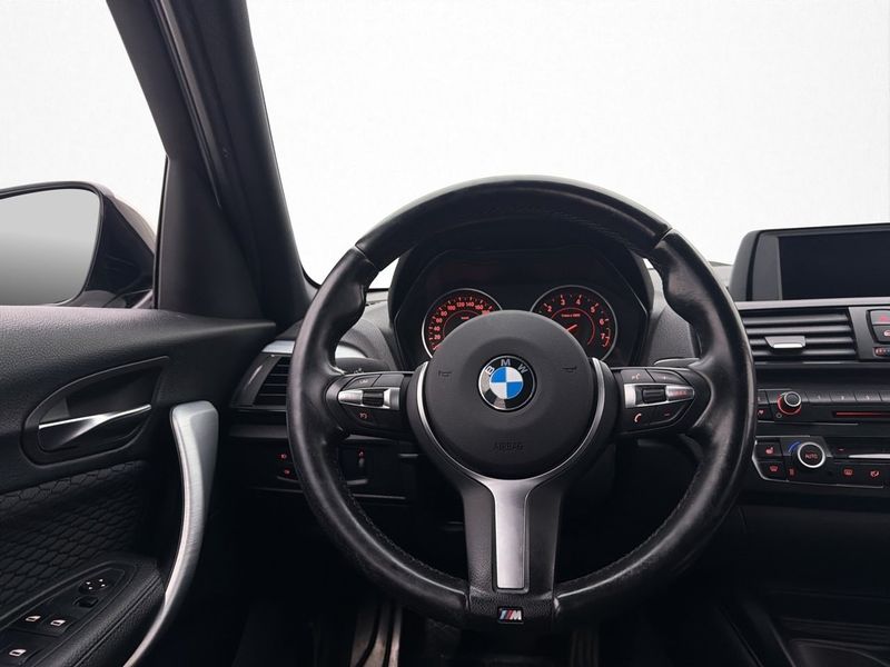 BMW 116 bild 13
