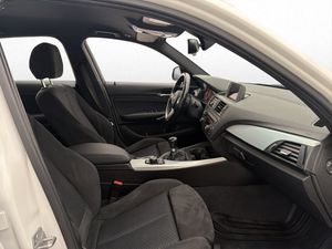 BMW 116 bild 23