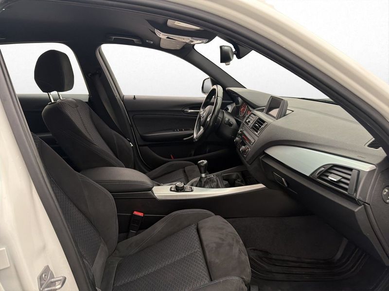 BMW 116 bild 23