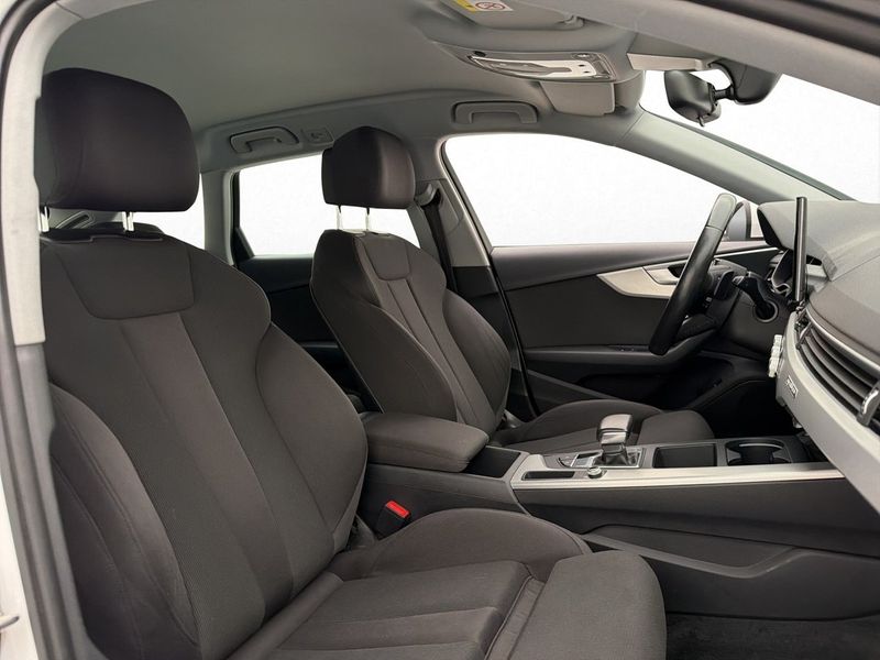 Audi A4 bild 19