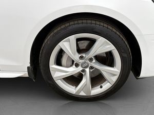Audi A4 bild 32