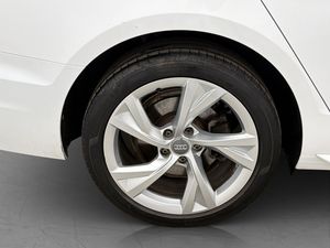 Audi A4 bild 31