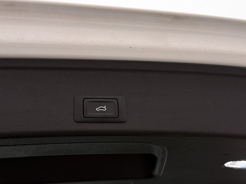 Audi A4 bild 12