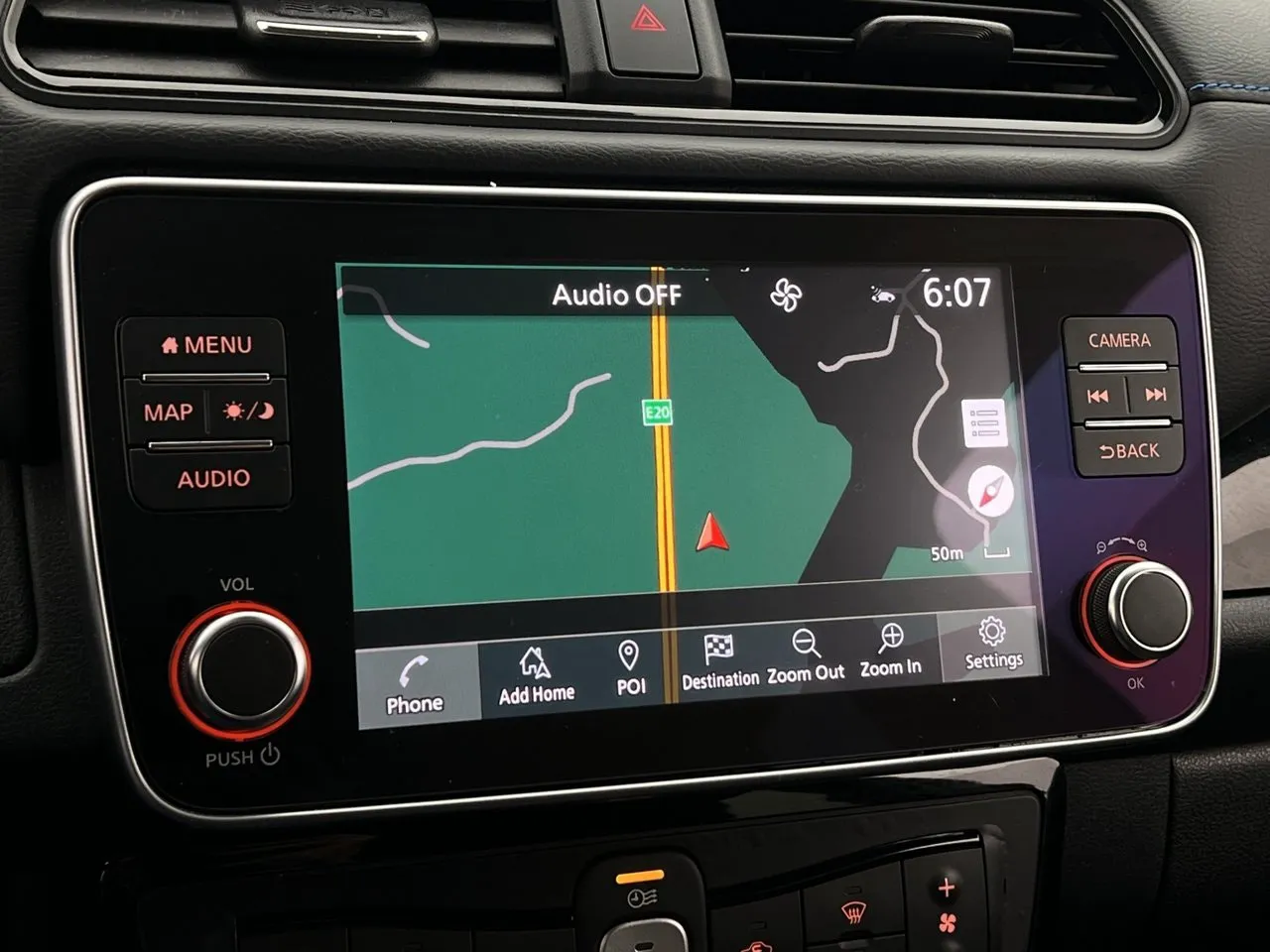 Vehicle image 14