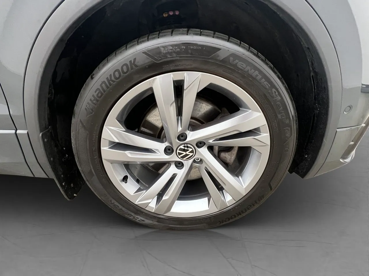 Vehicle image 31