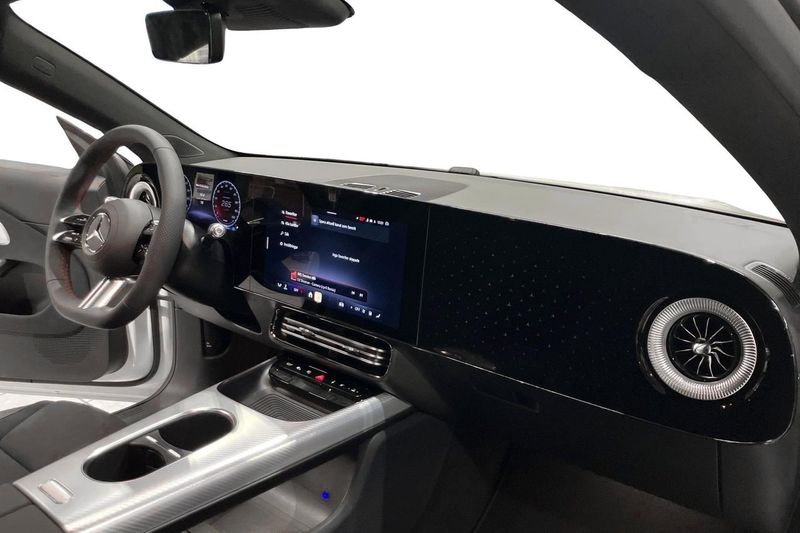 Mercedes CLA250 bild 9