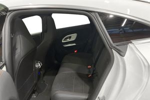 Mercedes CLA250 bild 10