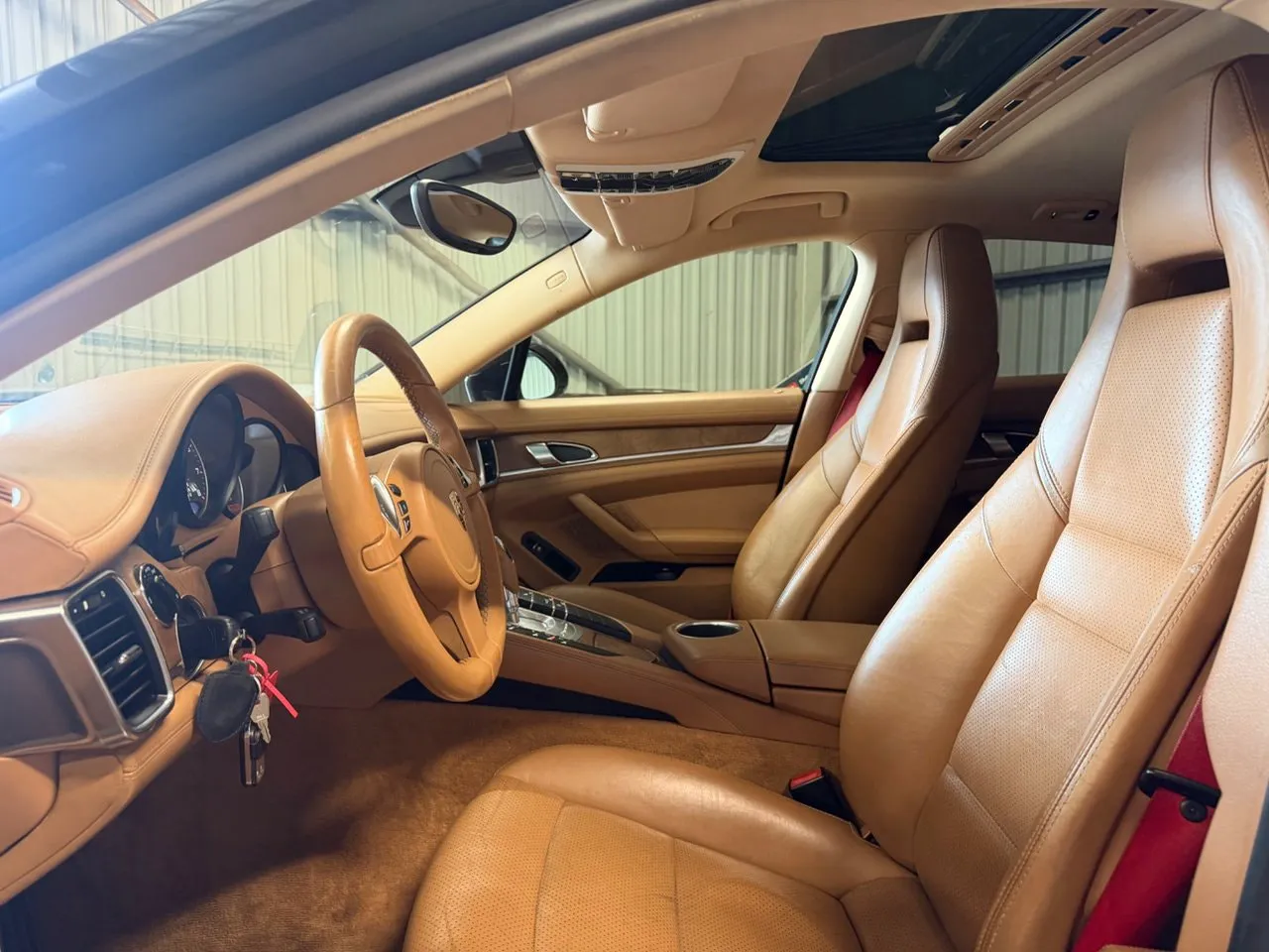 Vehicle image 22