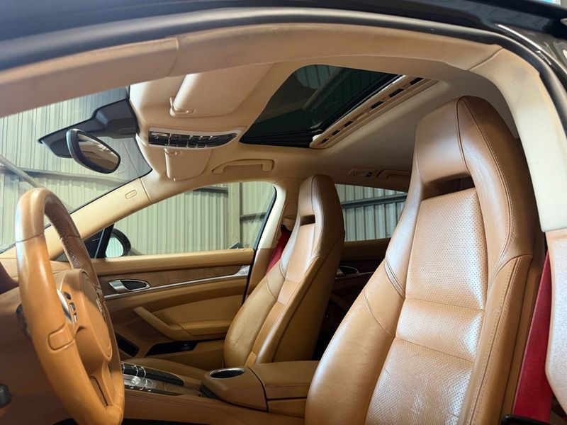Porsche Panamera bild 24