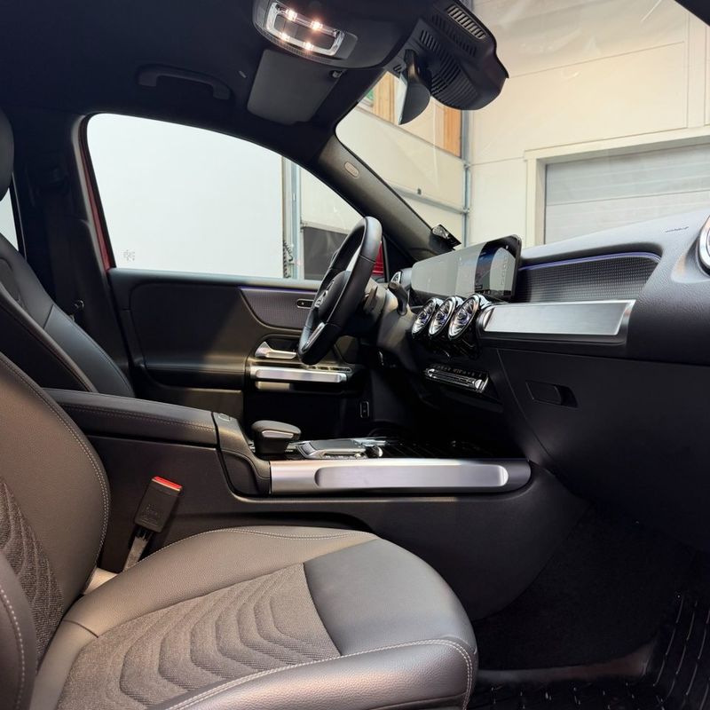 Mercedes EQB350 bild 12