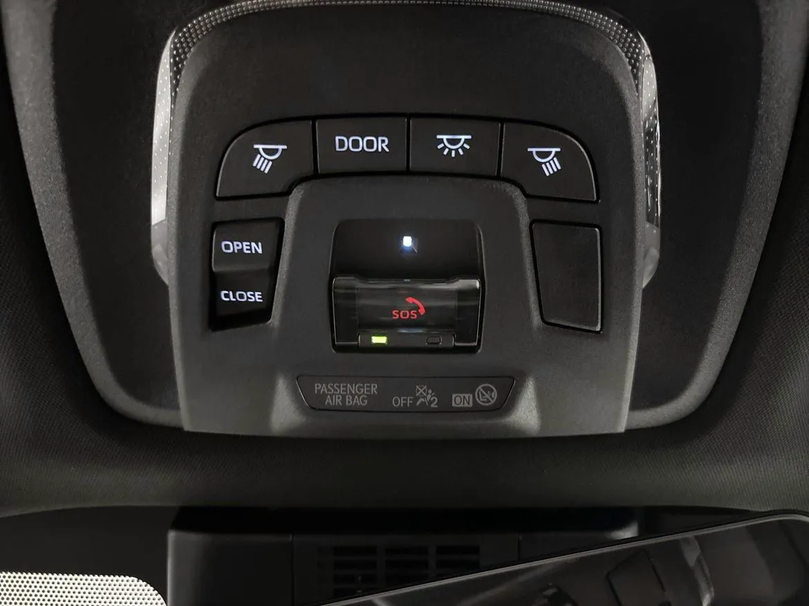 Vehicle image 20
