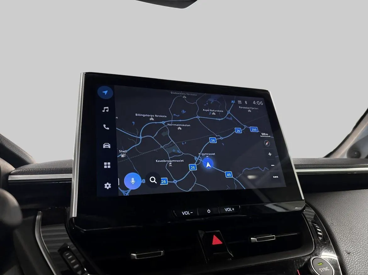 Vehicle image 15