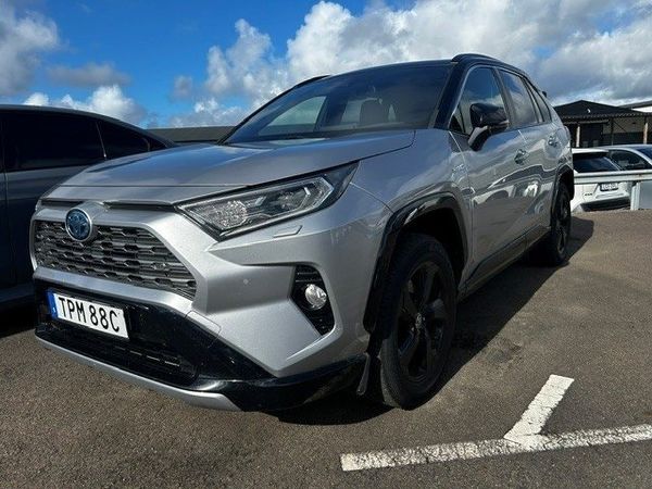 Toyota RAV4 Hybrid AWD-i E-CVT Style 222hk |Dragkrok | Backkamera - 2020